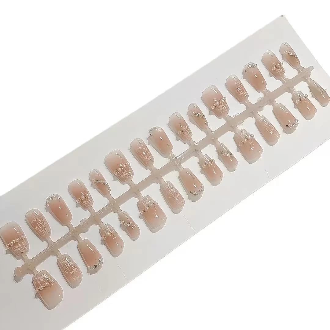 Set Manicure 30 Pezzi Unghie Finte Quadrate Corte Stile Dolce