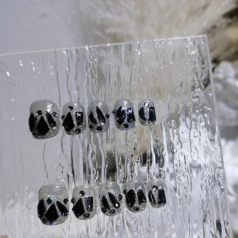 Unghie Finte Corte Diamante Nero Riutilizzabili