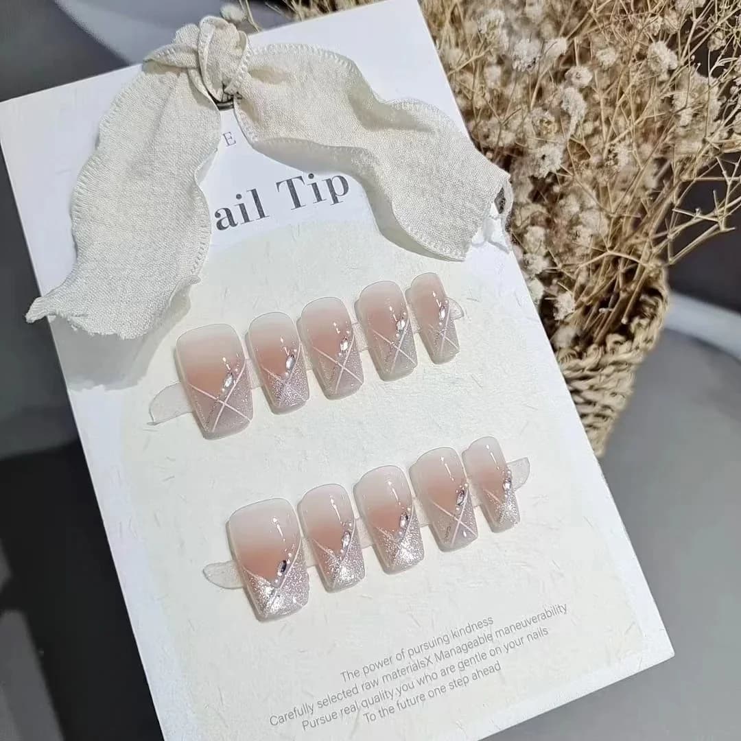 Unghie Finte Cat Eye Corte a Barella Rosa Cipria Stile Dolce 10 Pezzi