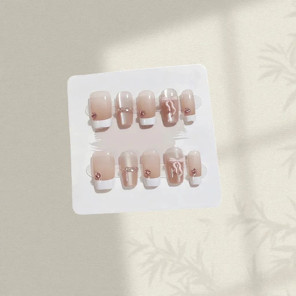 Unghie Finte Fiocco Rosa Coffin Corte French Tip Set Manicure
