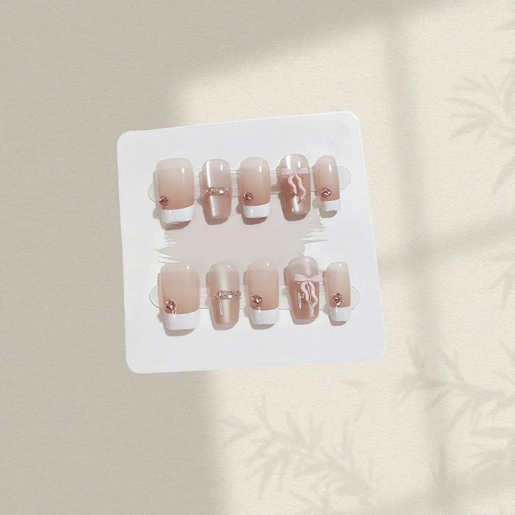 Unghie Finte Fiocco Rosa Coffin Corte French Tip Set Manicure
