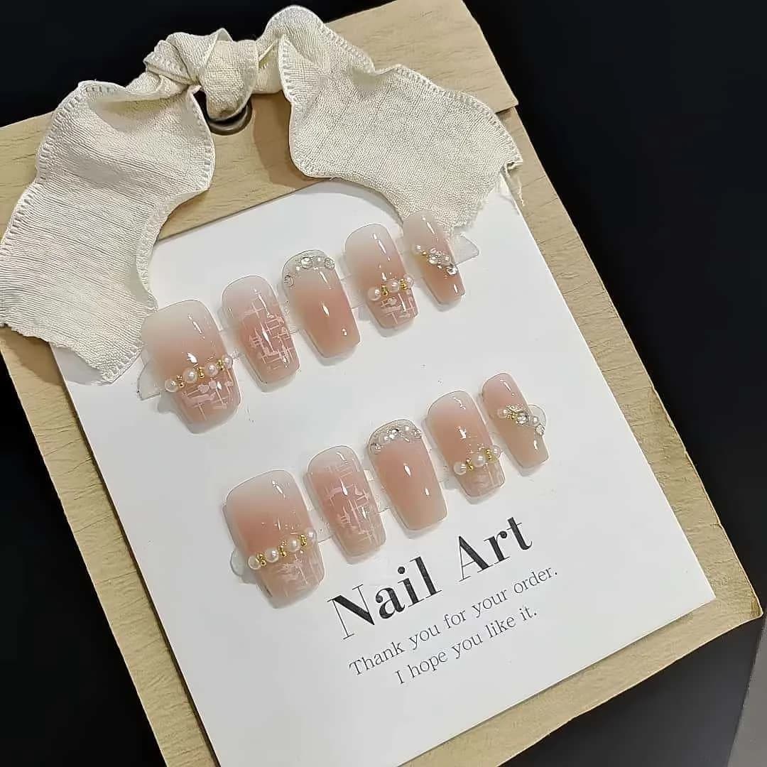 Unghie Adesive Corte Quadrate, Stile Dolce, Set Manicure 30 Pezzi