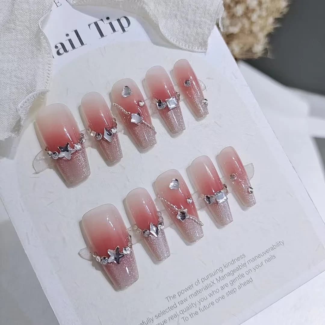 Unghie Finte Adesive con Motivo a Cuore e Finitura Glitter