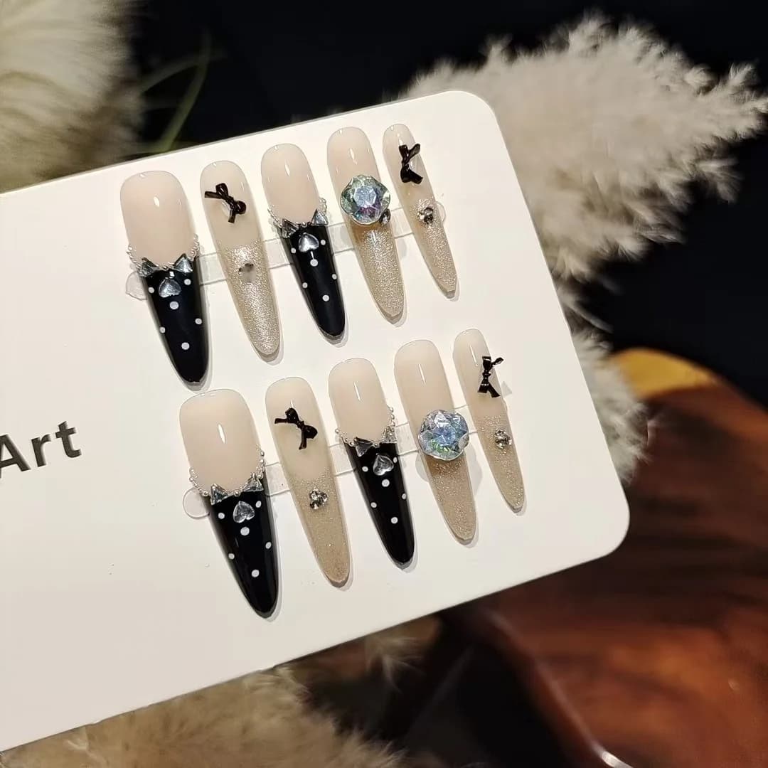 Unghie Applicabili Nere Farfalla con Strass, Manicure Glitter Cat Eye