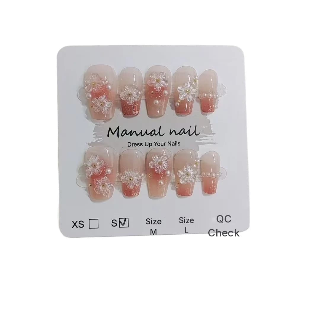 Unghie Finte Corte Coffin con Design Floreale e Blush, 10 Pezzi