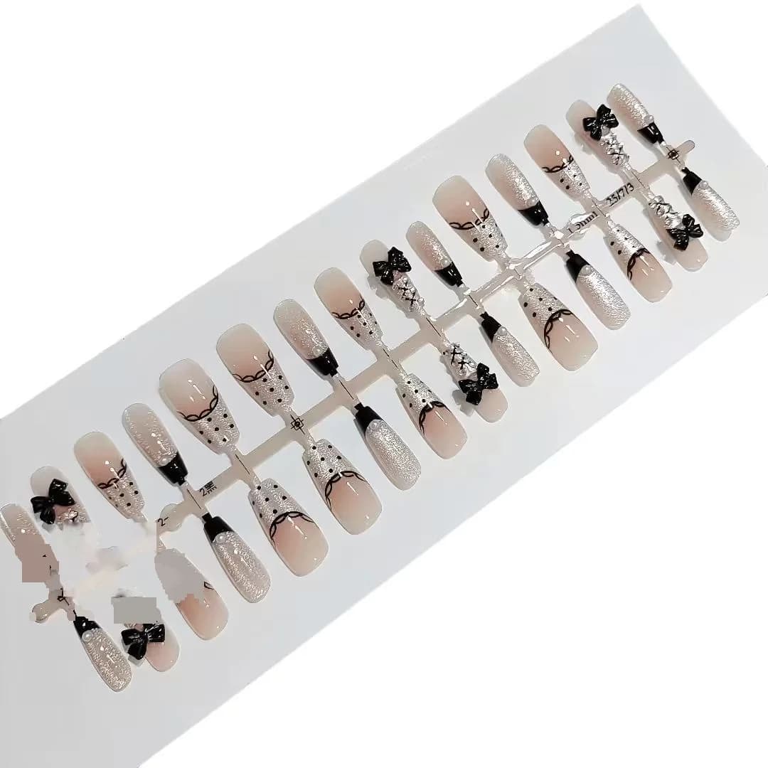 Unghie Finte French con Pizzo, Fiocco e Pois 30 Pezzi