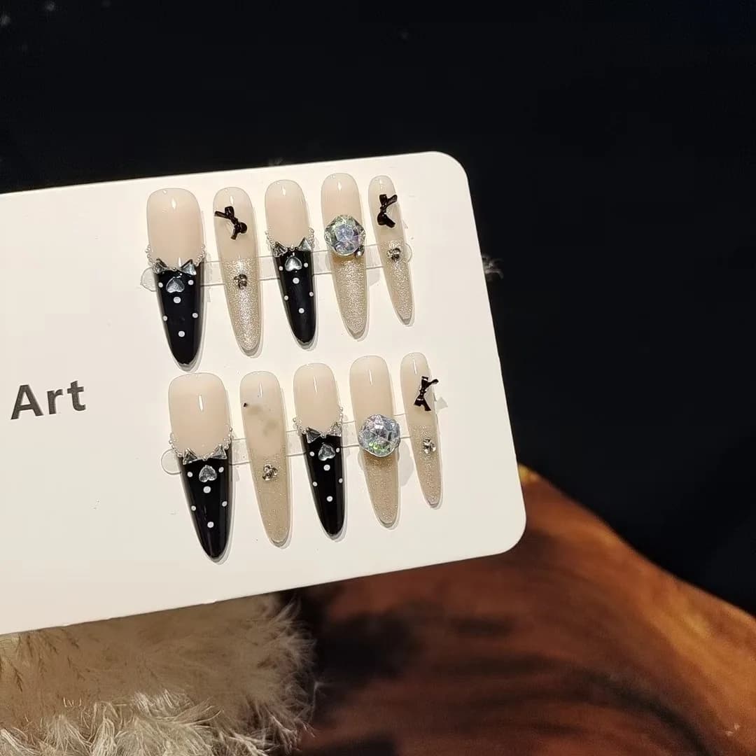 Unghie Applicabili Nere Farfalla con Strass, Manicure Glitter Cat Eye