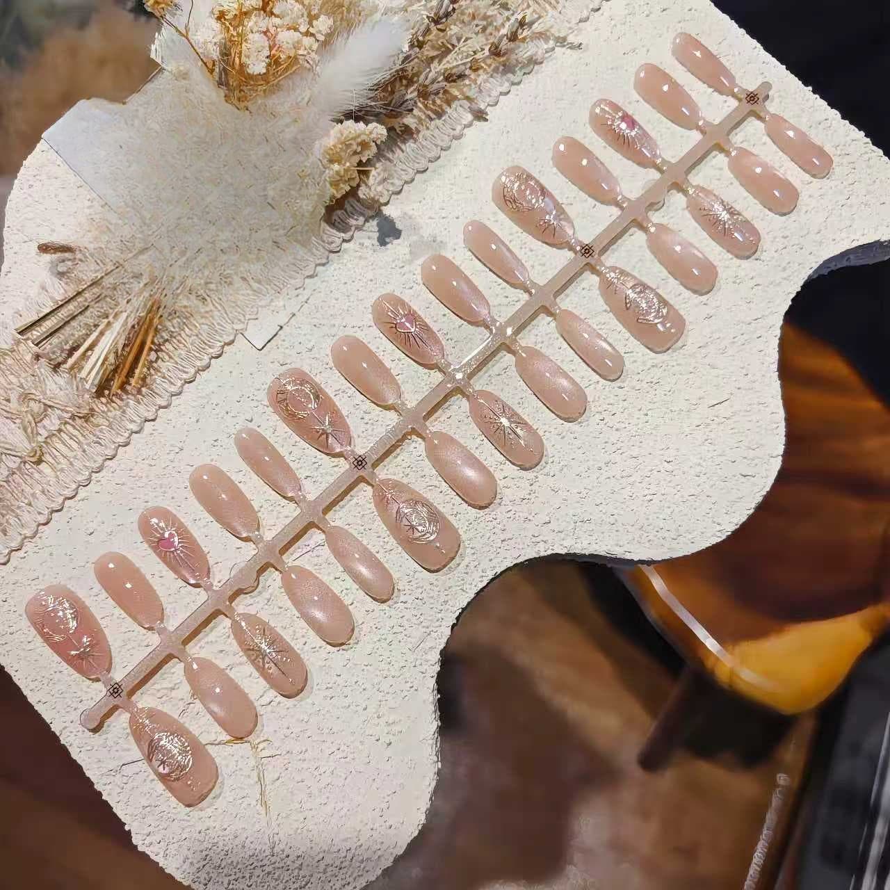 Set Unghie Finte Occhio di Gatto Ovali Medie con Glitter Sfumato