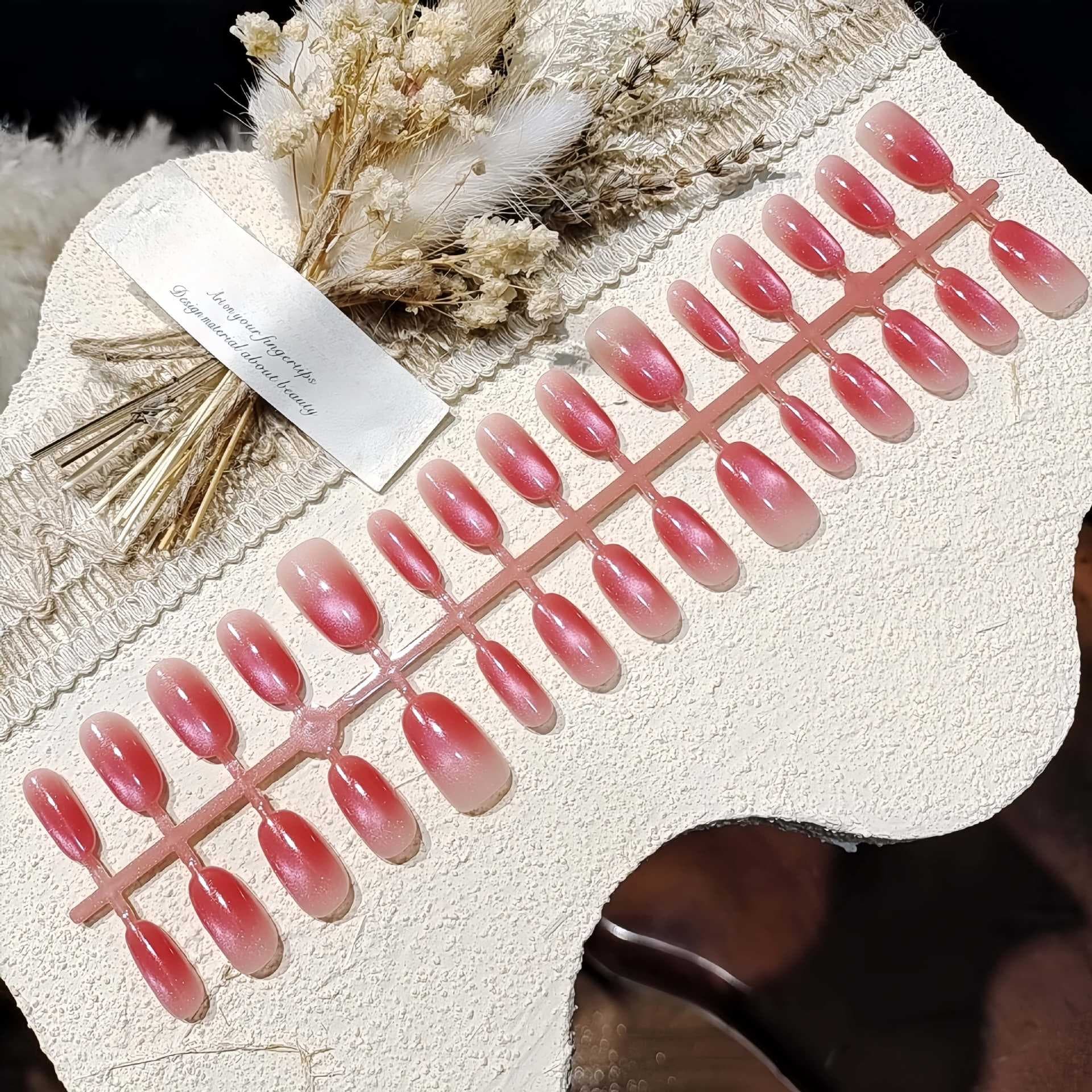 Unghie Finte Occhio di Gatto Ovali Corte/Medie Rosse con Glitter